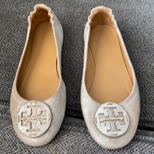 Tory Burch Metallic Minnie flats. 6.5